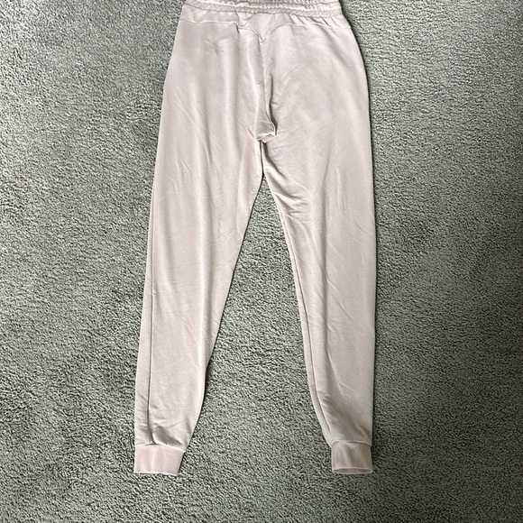 Gymshark Blush Pink Joggers - Picture 2 of 10